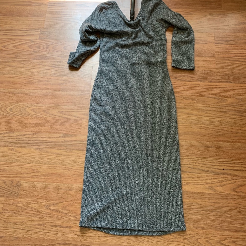 Mid sleeve bodycon dress
